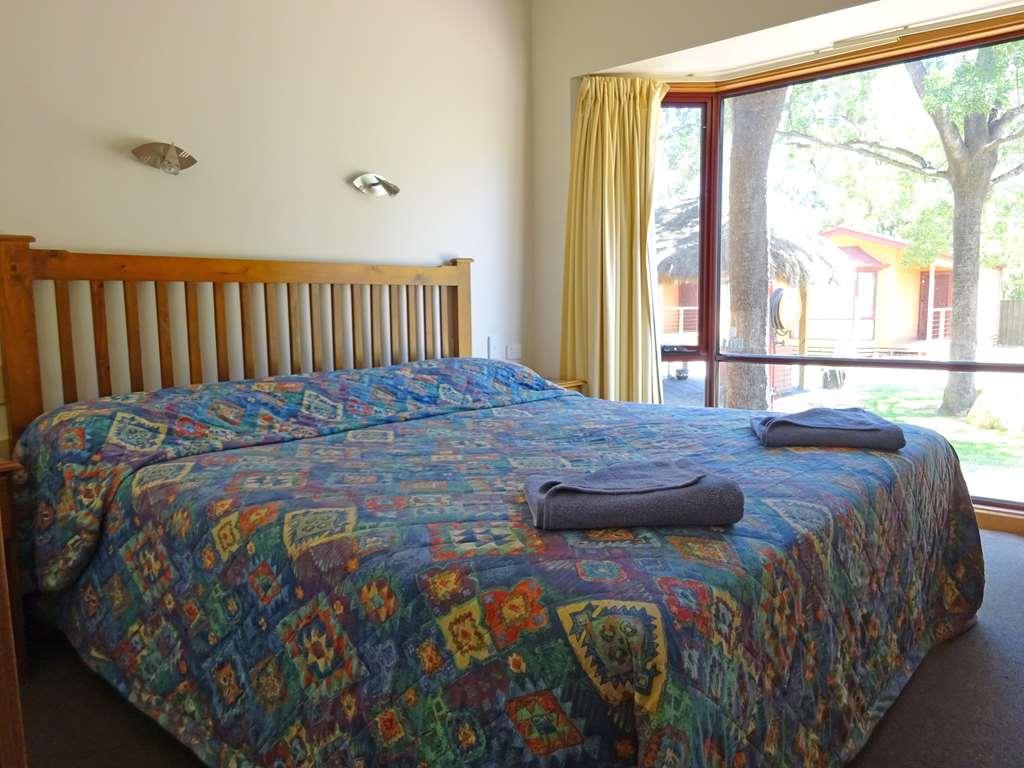 Adelaide Caravan Park - Aspen Holiday Parks Стая снимка
