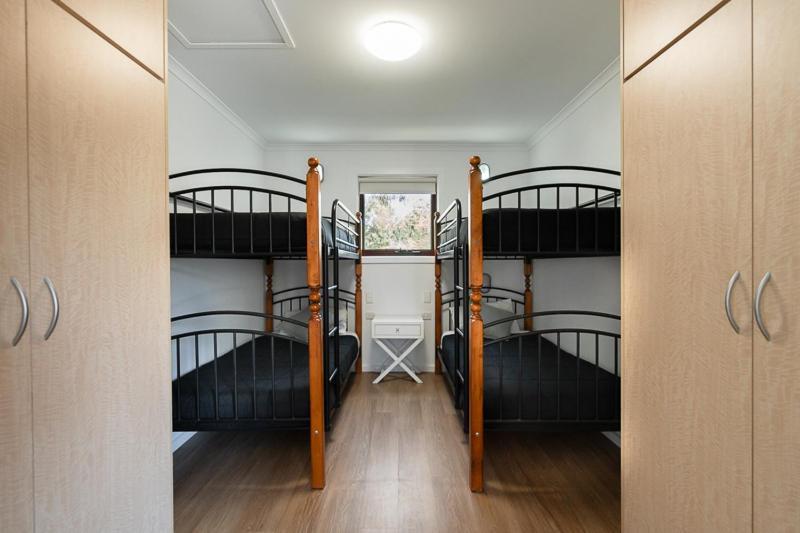 Adelaide Caravan Park - Aspen Holiday Parks Стая снимка