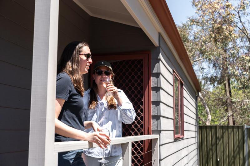 Adelaide Caravan Park - Aspen Holiday Parks Екстериор снимка